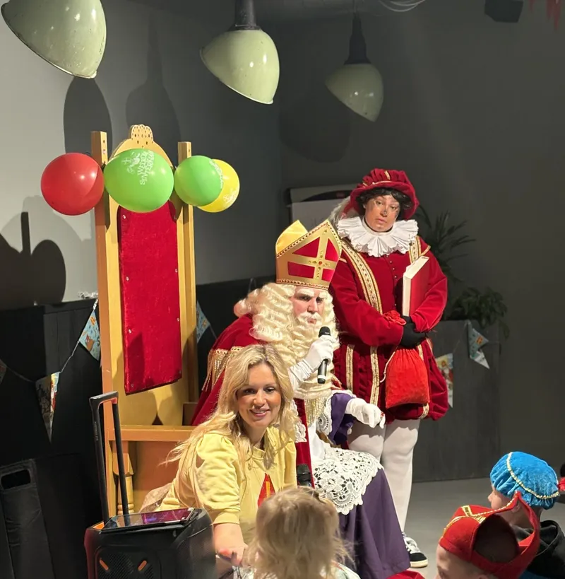 Sinterklaas 2024 bij AB Midden Nederland